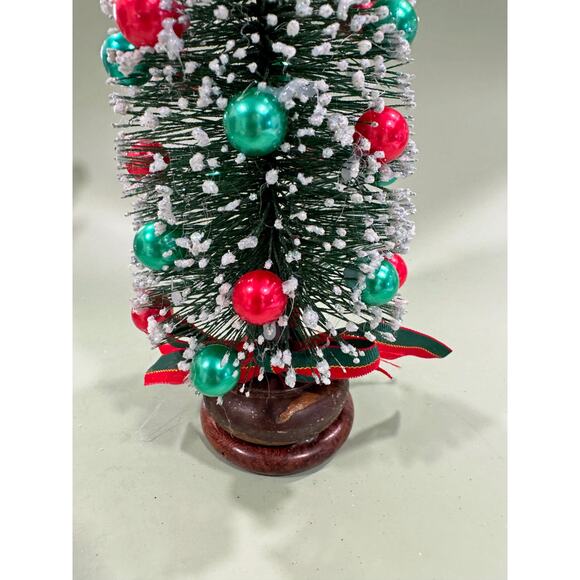 Price Reduced Bottle Brush Tree Christmas Assemblage Vintage Door Knob Base DKT5 - Picture 2 of 5